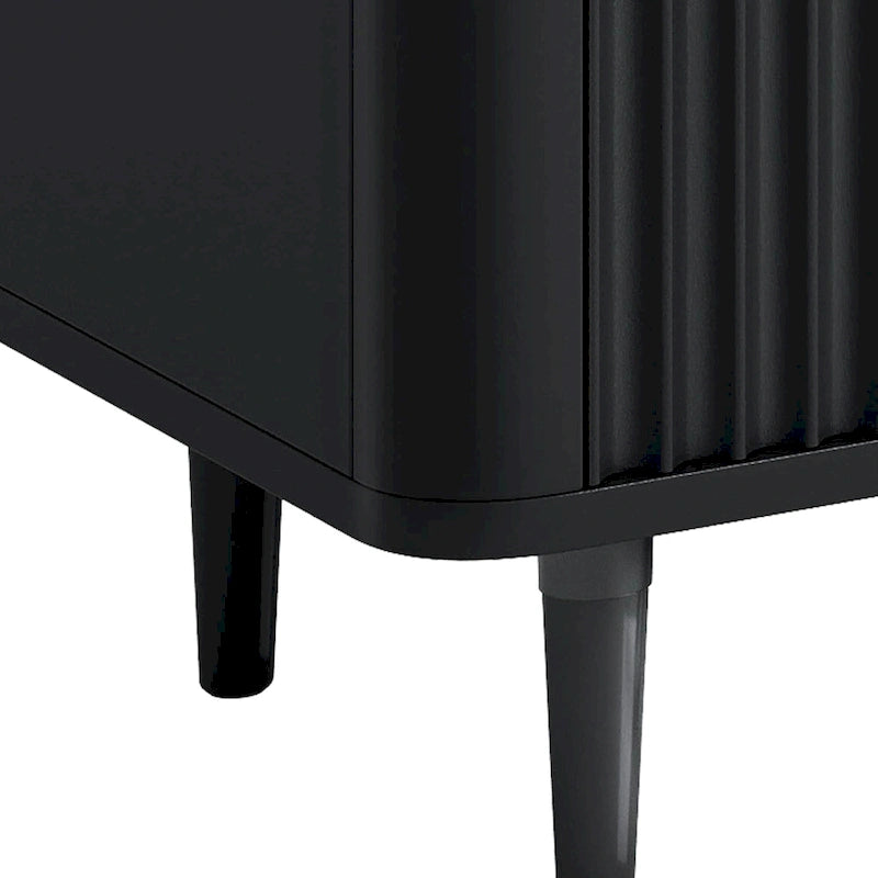 Comodino a 6 cassetti in legno con pannello scanalato a onda