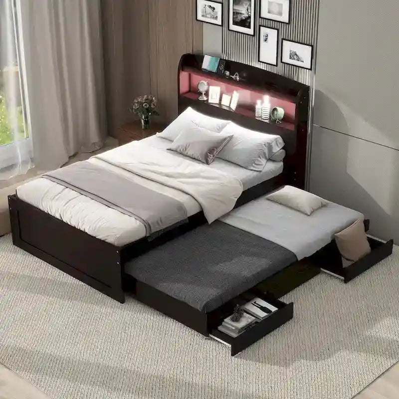 Letto a piattaforma una piazza e mezza con testiera a LED e cassetti
