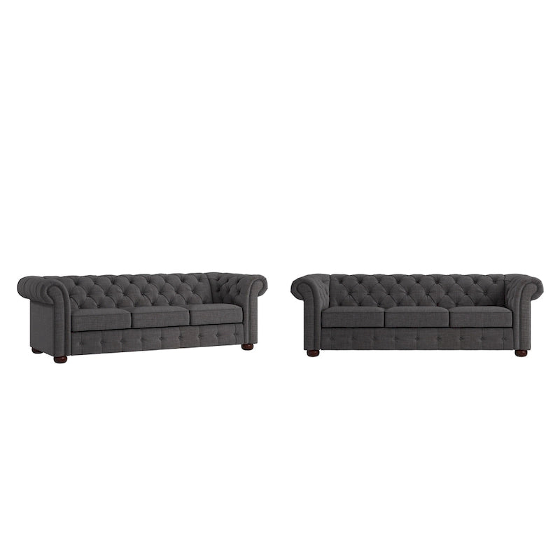Divano Chesterfield Gdansk con braccioli arrotolati trapuntati