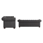 Divano Chesterfield Gdansk con braccioli arrotolati trapuntati