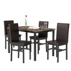 Set da pranzo Mieres 5 pezzi con tavolo in finto marmo e 4 sedie imbottite in pelle sintetica PU