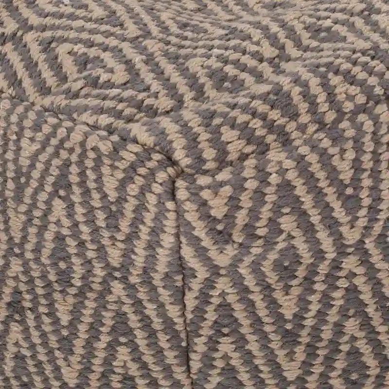 Pouf cubo in cotone lavorato a mano Boven